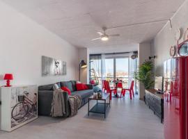 Estudio en 1ª linea con vistas al puerto deportivo by InsideHome，位于艾姆布里亚布拉瓦的酒店