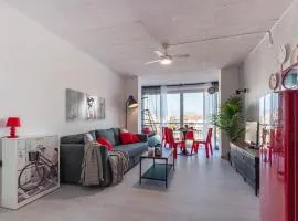 Estudio en 1ª linea con vistas al puerto deportivo by InsideHome