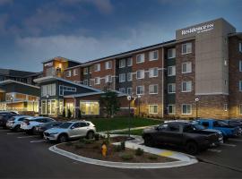 Residence Inn by Marriott Colorado Springs First & Main，位于科罗拉多斯普林斯科罗拉多泉机场 - COS附近的酒店