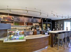 Courtyard by Marriott Dalton，位于道尔顿的酒店