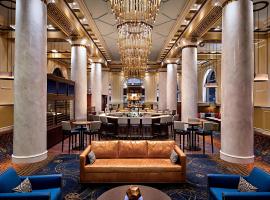 阿尔冈昆签名典藏酒店，位于休斯顿AMC Houston 8附近的酒店