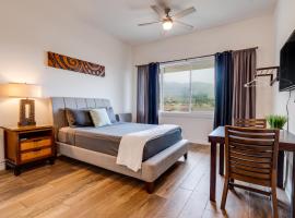 Unit 8 Maui Ohana Modern Studio，位于怀卢库的酒店