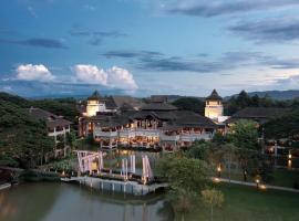 Le Meridien Chiang Rai Resort, Thailand，位于清莱的浪漫度假酒店