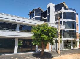 Hotel Ara，位于埃斯特城Guarani International Airport - AGT附近的酒店