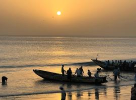 Dakar Mbao appart en face de la plage，位于Rufisque的度假短租房