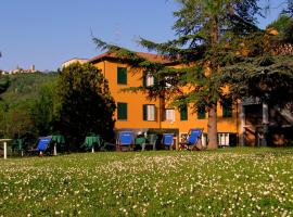 Park Hotel Salice Terme - OltrePò Pavese -，位于萨利切泰尔梅的酒店