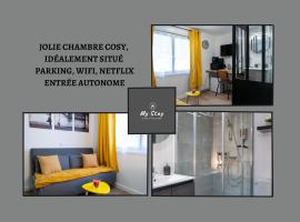 Belle petite chambre privée de 9m2, avec SDC et WC, Wifi et Netflix，位于圣布里厄的酒店