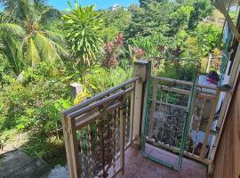 Studio pour 2 personnes au calme en Basse-Terre，位于旧阿比唐的酒店