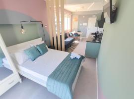 Social Lodge Happiness Studios，位于丰沙尔的酒店