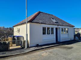 Old Police Station, Portsoy，位于波索伊的酒店