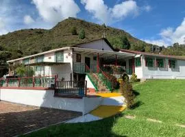 Hotel Cerro Fuerte