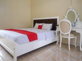 RedDoorz Syariah near Alun Alun Wonosobo 3，位于沃诺索博的酒店