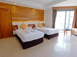 Jomtien Welcome By Khun Pat，位于Ban Huai Yai Muk的酒店