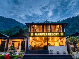 Mj River Resort by DLS Hotels，位于Shivpuri的酒店