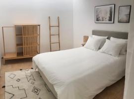 Accommodation in Sesimbra - Two Double Bedroom，位于塞辛布拉的酒店