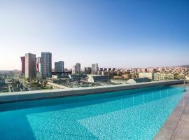萨博普拉萨尤罗帕酒店，位于略夫雷加特河畔奥斯皮塔莱特Barcelona Fira 2的酒店