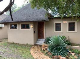 Mabalingwe Elephant Lodge 256A，位于Moheme马巴林维自然保护区附近的酒店