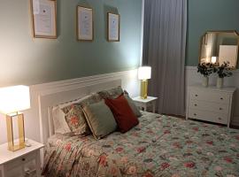Santo Cristo Apartments，位于蓬塔德尔加达的度假屋