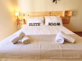 El Bosque Suites&Room By Mila Prieto，位于埃尔博斯克的酒店