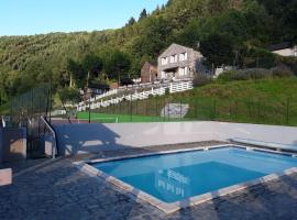 La Vallée，位于Lacrouzette的酒店