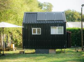 Tiny House Remanso del Espíritu，位于伊斯拉德迈波爱克鲁湖附近的酒店