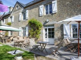 Logis Auberge de Carolles，位于卡罗莱的酒店
