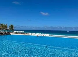 Estancia Nápoles, CANA BAY Hard Rock.