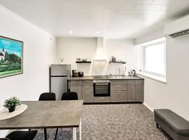 Lehola Apartment - kontaktivaba sissepääs，位于Suure-Jaani的酒店