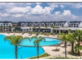 Home away from home，位于Avondzon的海滩酒店