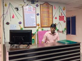 Hotel Shahin Residential Jatrabari，位于达卡的酒店
