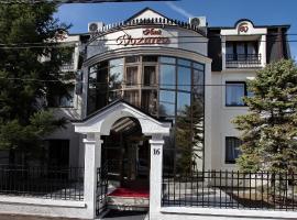 佳妮沃思福酒店，位于贝尔格莱德Zvezdara的酒店