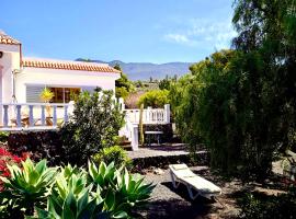 Casa Mira, Ruhiger Bungalow in Las Norias，位于洛斯·亚诺斯·德·阿里丹的别墅
