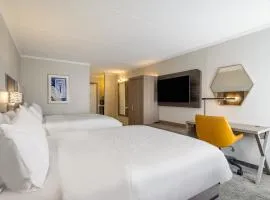 Holiday Inn Express & Suites Greensboro - I-40 atWendover by IHG