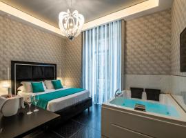 Luna Luxury Bed and Breakfast，位于那不勒斯的酒店