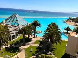 San Alfonso del Mar, Edificio El Faro, Algarrobo.