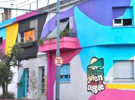 Hostel Joven casa Reggae，位于科尔多瓦的住宿加早餐旅馆