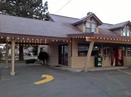 克雷爱隆姆旅行者汽车旅馆