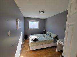 Comfy Private Bedroom near Downtown Ottawa/Gatineau，位于加蒂诺的度假短租房