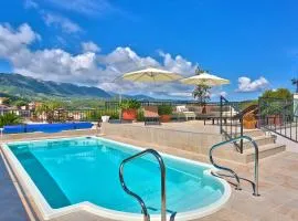 Kalina Deluxe Apartments