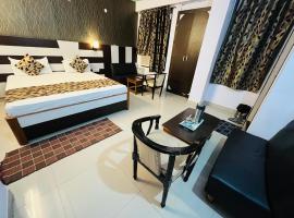 Hotel Mani International，位于贾雅普拉卡什·纳拉扬机场 - PAT附近的酒店