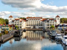 Precise Resort Hafendorf Rheinsberg，位于赖因斯贝格的酒店