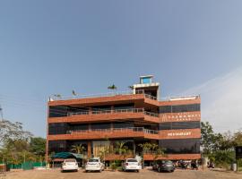 Hotel Padmawati Grand，位于楠代德的酒店