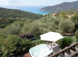 Nice Home In Moneglia With Wifi And 3 Bedrooms