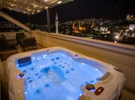Sky Penthouse Old Bridge with sauna and jacuzzi