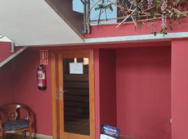 Pension Urola，位于苏马拉加的酒店