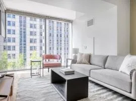 Loop Studio w gym pool lounge 1 block from L CHI-694
