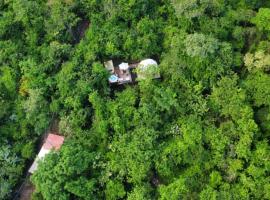 Chinauta_Eco_Glamping，位于富萨加苏加的酒店