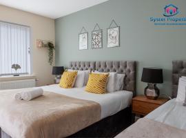 Syster Properties Serviced Accommodation Leicester 5 Bedroom House Glen View，位于莱斯特格伦菲尔德医院附近的酒店