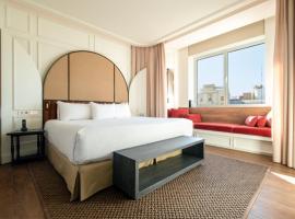 Only YOU Hotel Valencia,位于瓦伦西亚的酒店