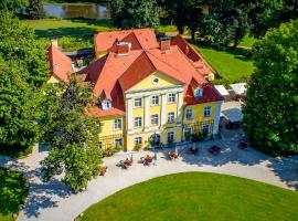 Pałac Łomnica Karkonosze - Schloss Lomnitz Riesengebirge，位于耶莱尼亚古拉的酒店